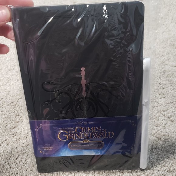 Loot Crate Other - NWT, Fantastic Beasts Grindelwald Dark Sketchbook